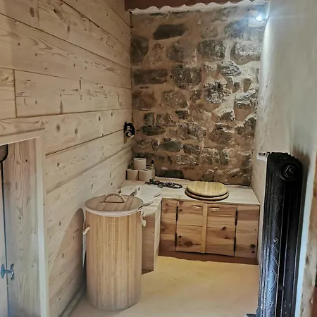 De Ferme Equestre Feriehus Auzet